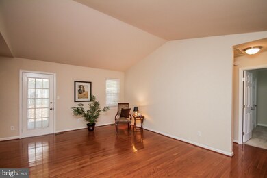 10903 Heatherwood Dr, Spotsylvania, VA 22553 - photo 2