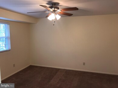 11908 Tarragon Rd unit E, Reisterstown, MD 21136 - photo 7