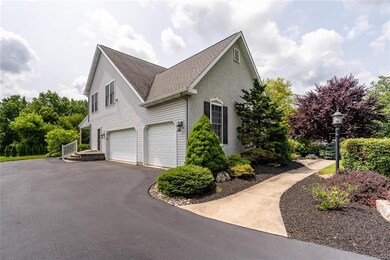 7263 Lochhaven St, Allentown, PA 18106 - photo 3