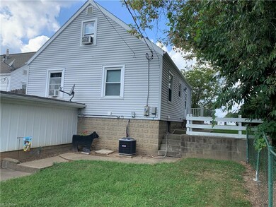 1103 Denman Ave, Coshocton, OH 43812 - photo 3