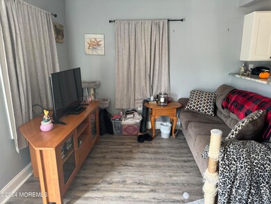 405 Buermann Ave, Toms River, NJ 08753 - photo 5