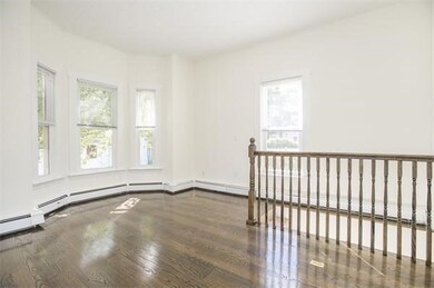 13 Seckel St unit 1, Cambridge, MA 02141 - photo 4