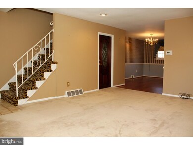 1320 Rainer Rd, Brookhaven, PA 19015 - photo 2