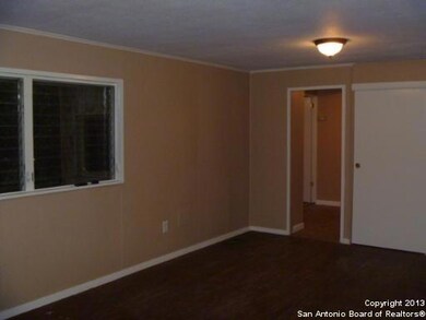 17735 Morningside Dr, Helotes, TX 78023 - photo 3