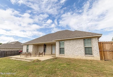 109 Allie Ln, Canton, MS 39046 - photo 2