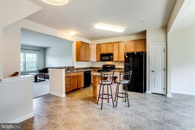 726 Lilac Tree Ln, Baltimore, MD 21225 - photo 6