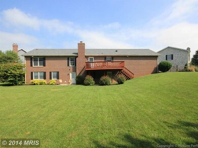 8201 Fox Hunt Ln, Frederick, MD 21702 - photo 4