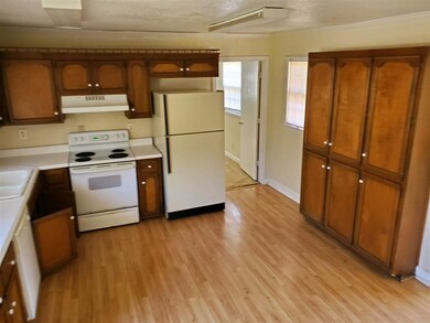 Plenty of space to work in this kitchen! Lots of storage too...