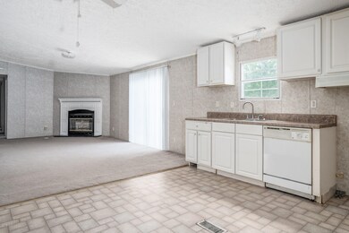 017-6305StrawCt-ElmCity-NC-small