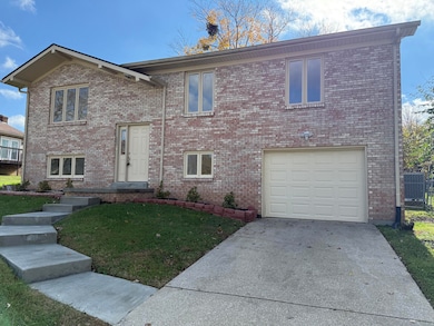 203 Davis St, Berea, KY 40403 - photo 2