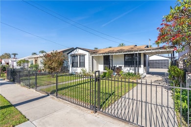 3155 Lynwood Rd, Lynwood, CA 90262 - photo 4