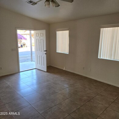 1240 E Mountain View Rd unit 5, Phoenix, AZ 85020 - photo 4