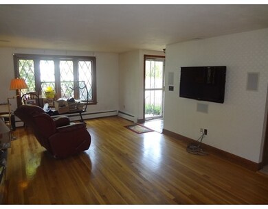 6 Crescent Terrace, Saugus, MA 01906 - photo 4