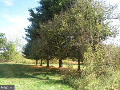 8537 Chestnut St, Barto, PA 19504 - photo 2