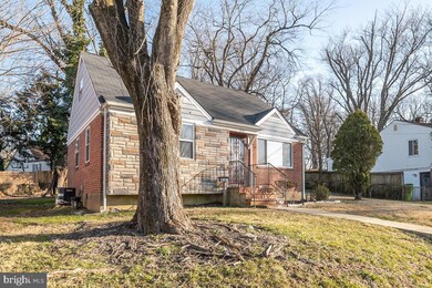 1002 Highview Dr, Capitol Heights, MD 20743 - photo 2