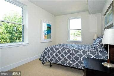812 Otis Place NW unit 2, Washington, DC 20010 - photo 5