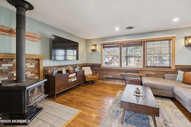 509 Tappan St, Forked River, NJ 08731 - photo 5