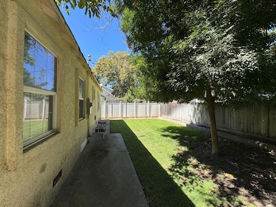 1311 Cahill Ave, Turlock, CA 95380 - photo 4