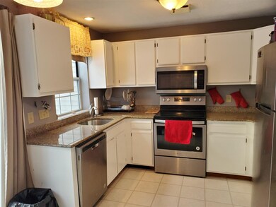 32 NE Village Rd unit 32, Concord, NH 03301 - photo 6