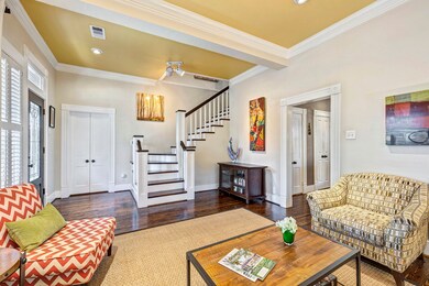 1421 Columbia St, Houston, TX 77008 - photo 4