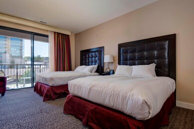 Hilton Hotel room (1)