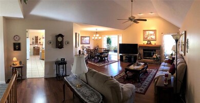 4688 29th St, Columbus, IN 47203 - photo 4