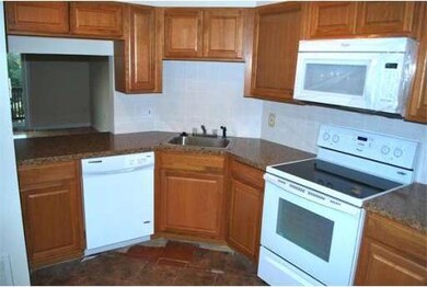 177 Winter St unit 3, Saugus, MA 01906 - photo 2