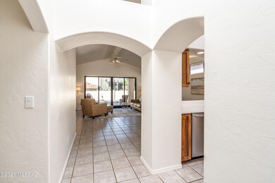 61 E Inverness Dr, Tucson, AZ 85737 - photo 5