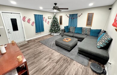 916 S Stormont St, Princeton, IN 47670 - photo 5