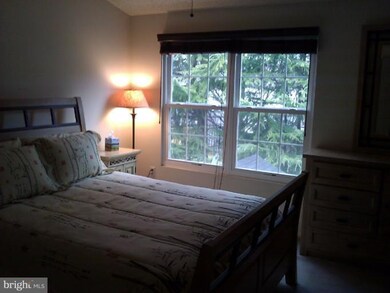 15618 Emery Ct, Bowie, MD 20716 - photo 5