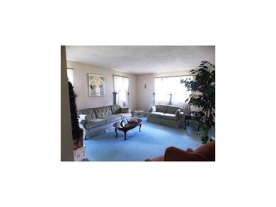 175 Sturbridge Dr, Warwick, RI 02886 - photo 2