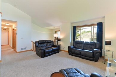 6143 Goodview Trail Ct N, Hugo, MN 55038 - photo 2