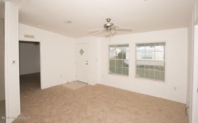818 Thrush - Living Room