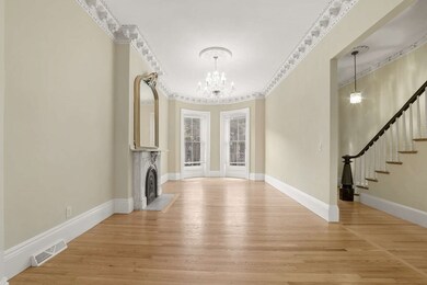 163 W Newton St unit 2, Boston, MA 02118 - photo 2