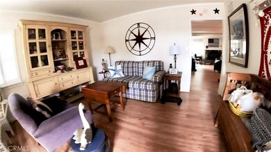 639 W Palm Ave, El Segundo, CA 90245 - photo 2