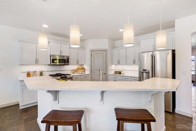 20229 Sundowner Ln, Bend, OR 97703 - photo 5