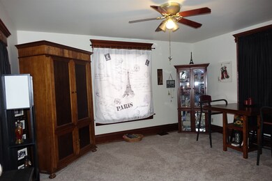 31 N Spring St, Wabash, IN 46992 - photo 2