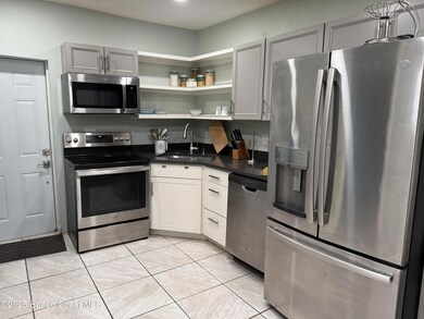 1002 Brothers Ave unit 101, Melbourne, FL 32901 - photo 5