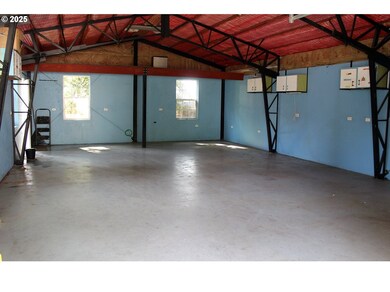 307 SE 127th Ave, Portland, OR 97233 - photo 7