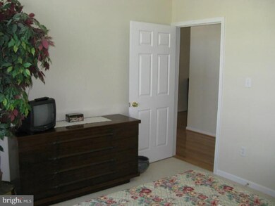 3063 Sundown Dr, Chambersburg, PA 17202 - photo 5