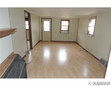 3410 Locust Ln, Eau Claire, WI 54703 - photo 2