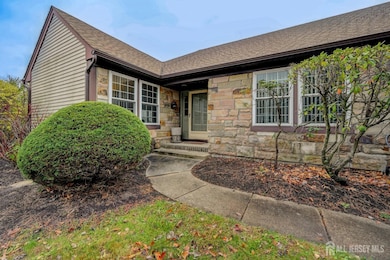 13 Benjamin Franklin Dr, Monroe Township, NJ 08831 - photo 2