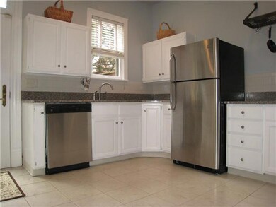 135 E Sycamore St, Columbus, OH 43206 - photo 6