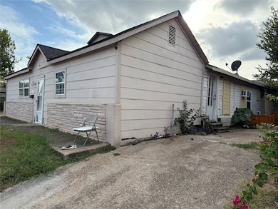 4011, 4017 Terry St, Houston, TX 77009 - photo 3