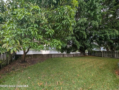 1765 Vista Lake Cir, Melbourne, FL 32904 - photo 4