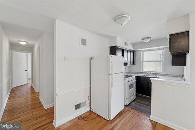 248 N Wycombe Ave unit 2, Lansdowne, PA 19050 - photo 7