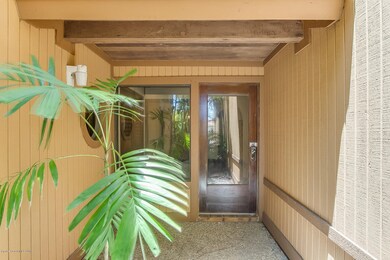 05_409RedSail9065_mls