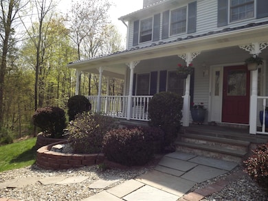 153 Bel Tor Dr, Stroudsburg, PA 18360 - photo 4