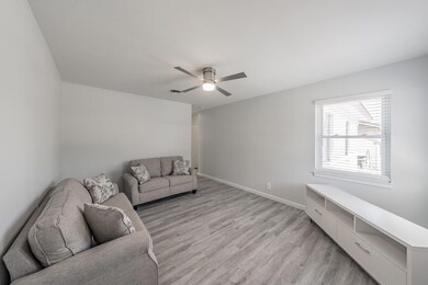 672 W Cedar St, Hurst, TX 76053 - photo 4