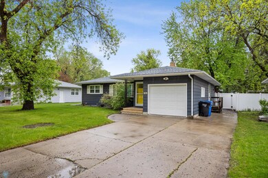 Front/ Driveway